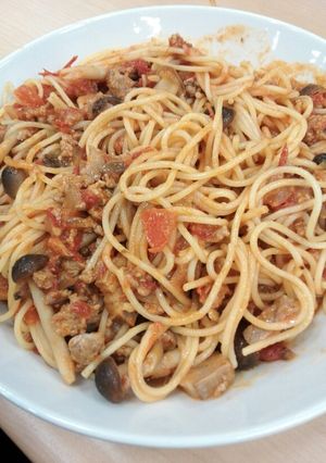 A picture of Lamb tomato pasta.