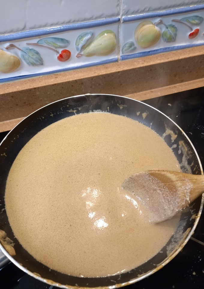Una foto de Salsa a la pimienta, para acompañar carnes y asados