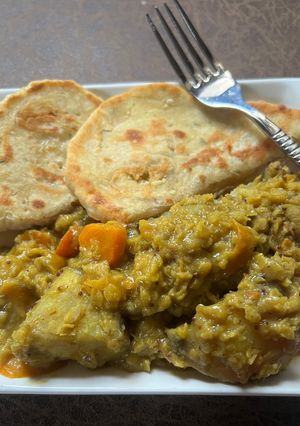 A picture of Curry red lentils & sweet potato 🍠.