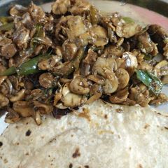 A picture of Mushroom Chillie Pepper Fry.