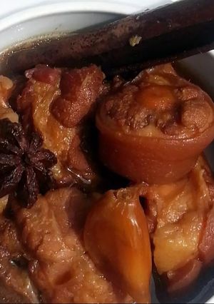 A picture of Pork Stew In Stone's Ginger Wine.