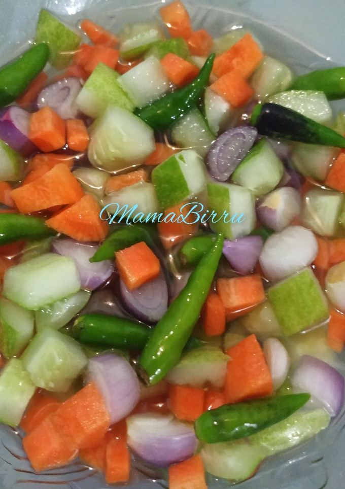 Foto resep Acar Timun Wortel Mentah Pelengkap Sate / Nasgor / Soto Betawi