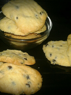 Foto resep Vanila Choco Chips Cookies #SeninSemangat