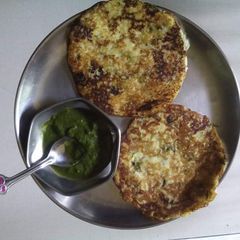 A picture of Soyabean Pudla (Pancakes).
