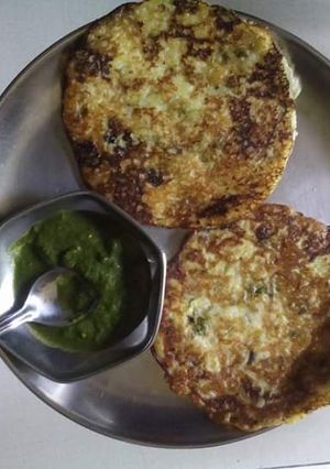 A picture of Soyabean Pudla (Pancakes).