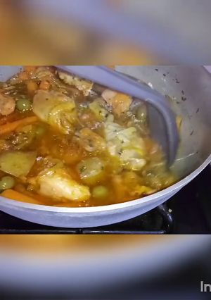 Una foto de Pollo Guisado estilo Boricua