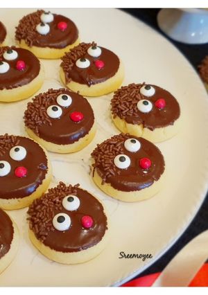 A picture of Reindeer cookies.