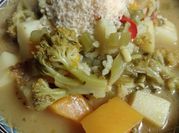 Una foto de arroz zanahoria curry