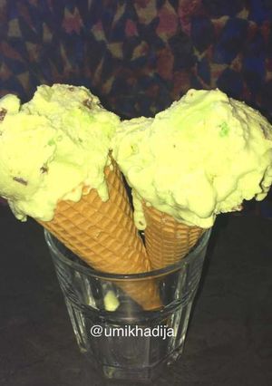 A picture of Aero peppermint ice cream.