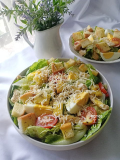Foto resep Caesar Salad pakai Dada Ayam