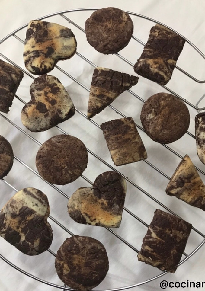 Una foto de Galletitas marmoladas