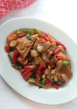 Foto resep Ikan Asin Jambal Tumis Bawang Merah #PR_RecookOlahanIkanAsin