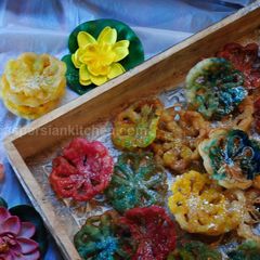 A picture of Lotus flower cookies.