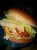 Hamburguesa de pollo con peperoni