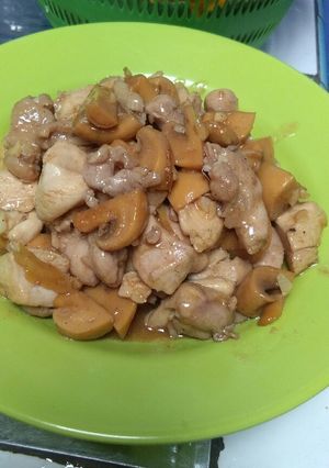 Foto resep Semur ayam jamur kancing(Ala hainanese)