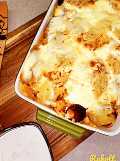 Rakott krumpli beschamel mártással 🥔 recept fotója