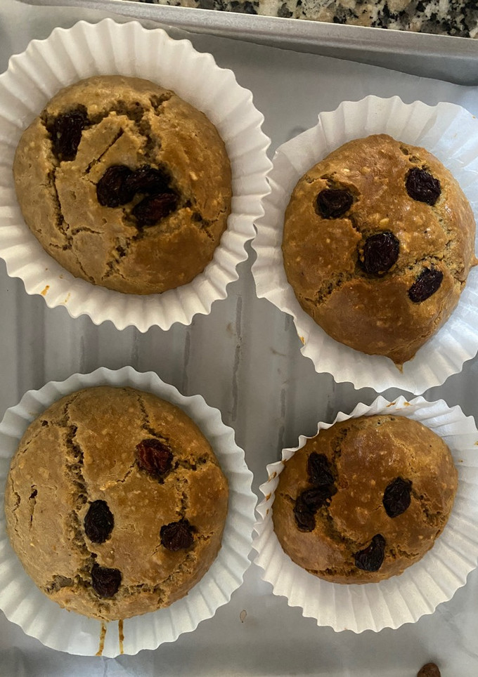 Una foto de Muffin de harina de almendra, avena