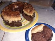 Una foto de chocoflan en olla