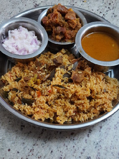 மட்டன் பிரியாணி / mutton briyani reciep in tamil செய்முறை முக்கிய புகைப்படம்