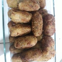 A picture of Fish and potato katlesi.