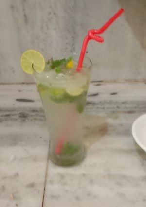 A picture of Nimbu mint soda.