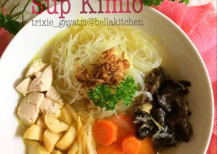 Cara Gampang Menyiapkan Sup Kimlo yang Enak Banget