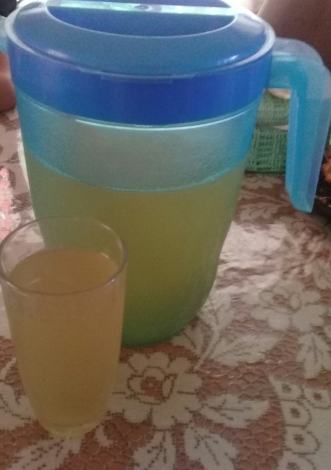 Una foto de Tepache de piña 🥃🍍