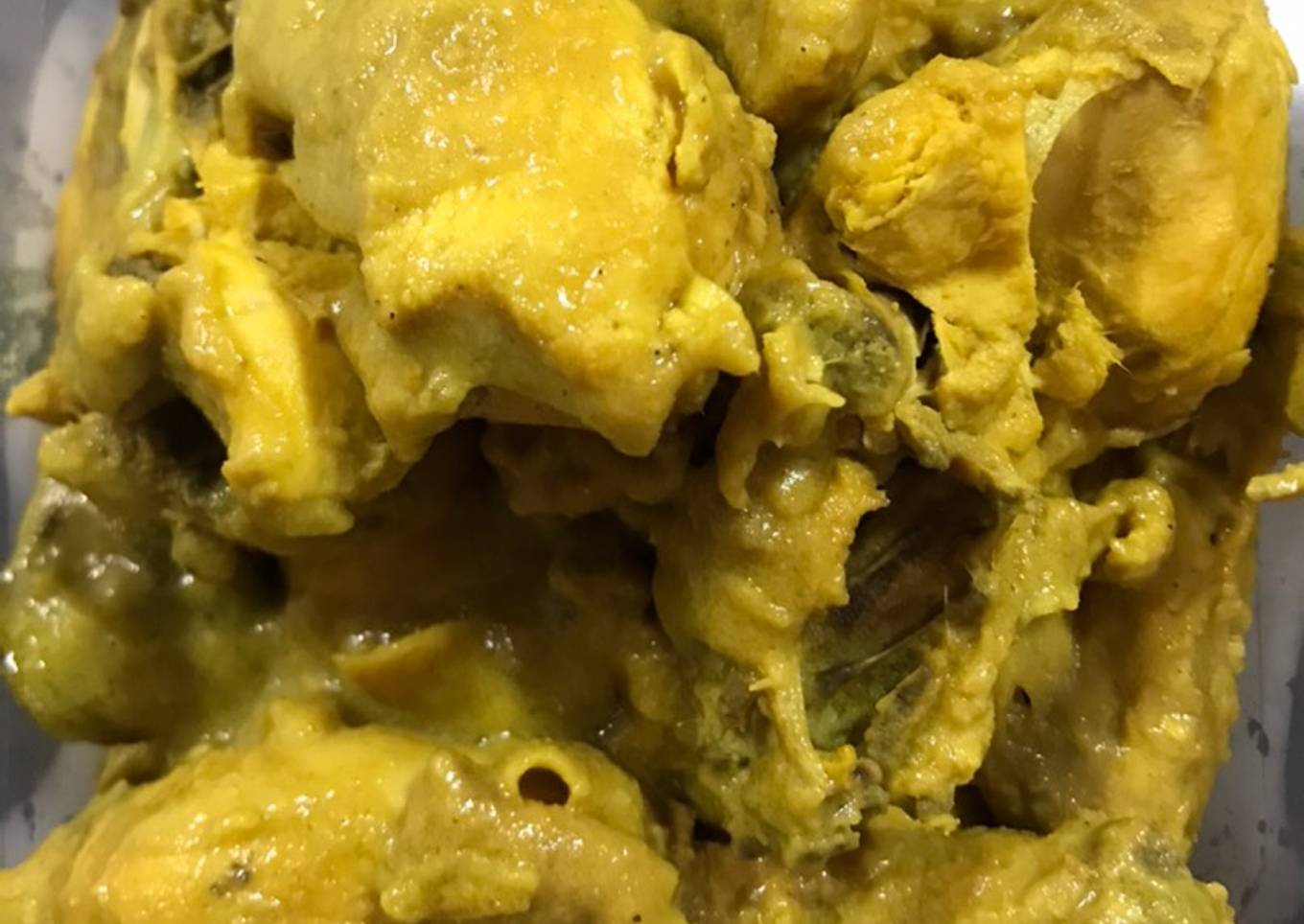 Ayam ungkep bumbu kuning
