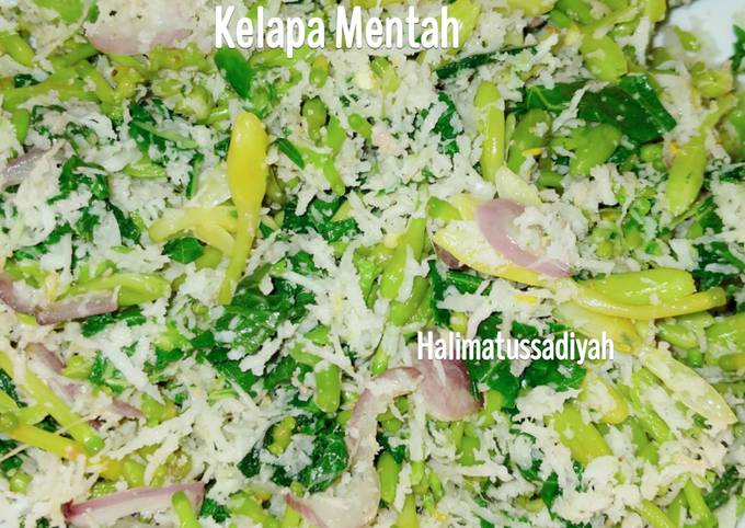 Standar Resep mudah bikin Urap Bunga Pepaya Kelapa Mentah yang lezat