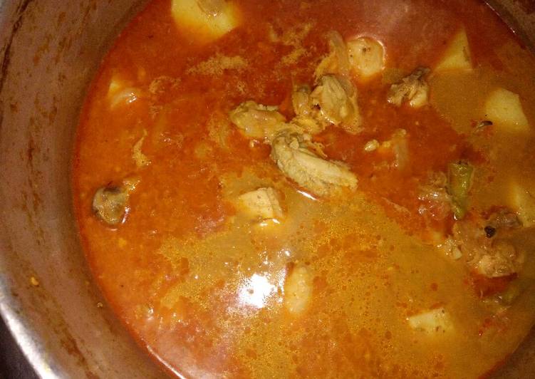 Things You Can Do To Chicken aloo curry