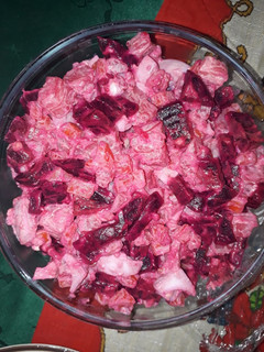 Una foto de Ensalada rusa 🇩🇴🎄🍻🎊
