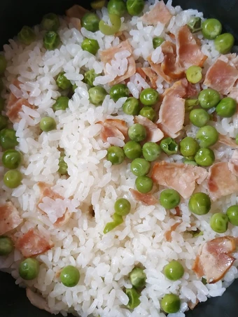 Easy Way Make Recipe Rice with Peas &amp; Ham that is Awesome, Tasty}