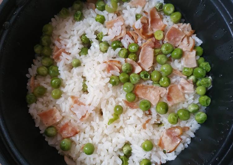 Steps to Make Homemade Rice with Peas &amp; Ham