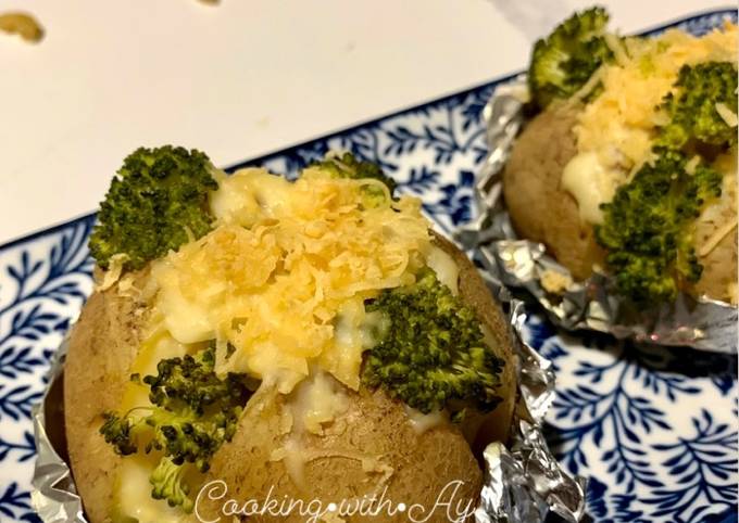 Resep Baked potato and cheese oleh Cooking with Ay - Cookpad
