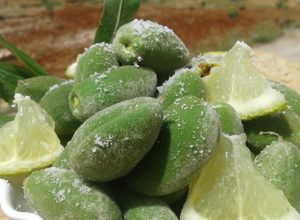 صورة لوصفة لوز اخضر