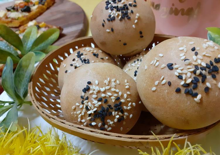 Simple Way to Make Homemade Oats stuffed wheat buns