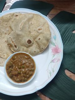 புல்கா (Phulka) Recipe in Tamil செய்முறை முக்கிய புகைப்படம்