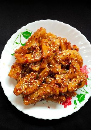 हनी चिली पोटैटो (honey chilli potato recipe in Hindi) रेसिपी मुख्य फोटो
