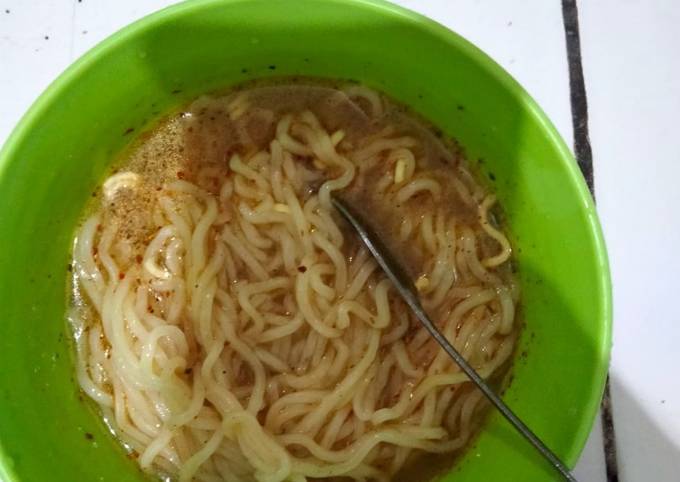 Resep Mie Instan mejikom?? oleh Teteh Neng - Cookpad