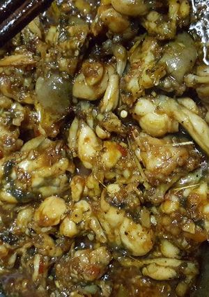 Hình của món Ếch xào sả ớt.