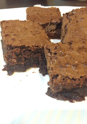 A picture of Fudge chocolate brownies.