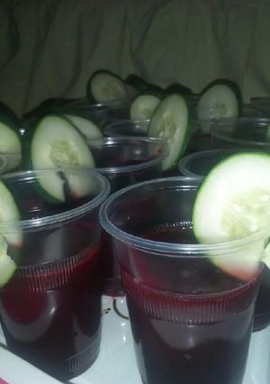 A picture of Zobo.