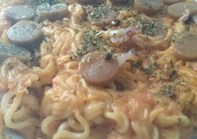 Cara Gampang Membuat Pizza mie sederhana, Enak Banget