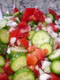 Encurtido de pepino y tomate