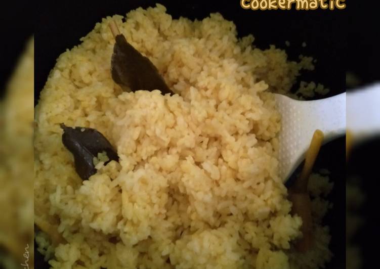 Resep Nasi Kuning &#39;Rice cooker&#39; Anti Gagal