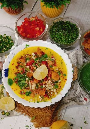 मुरादाबादी दाल चाट (muradabadi dal chaat recipe in Hindi) रेसिपी मुख्य फोटो