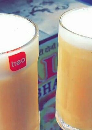 A picture of Pineapple juice.