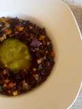 Coroncina di riso nero con verdure