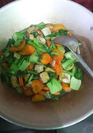 Foto resep Tumis buncis wortel sawi tahu