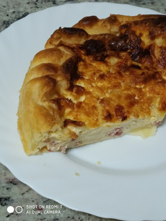 Una foto de Quiche de bacon con queso